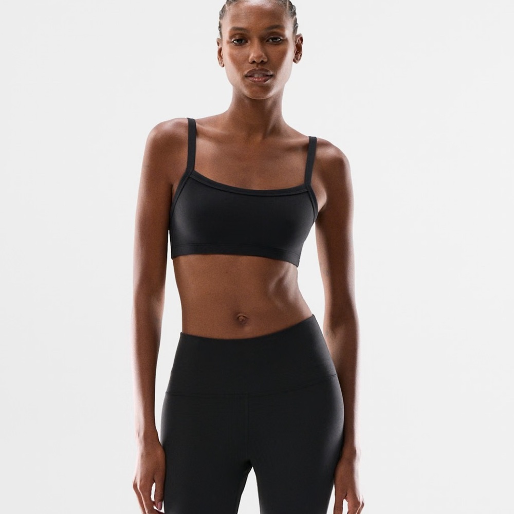 NWT Aritzia Tumbler Bra Top